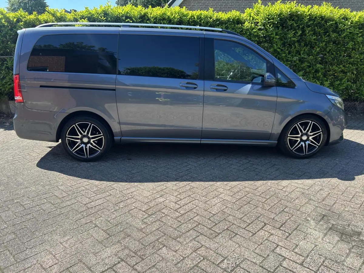 250 Lang DC Burmester 2x schuifdeur Netjes