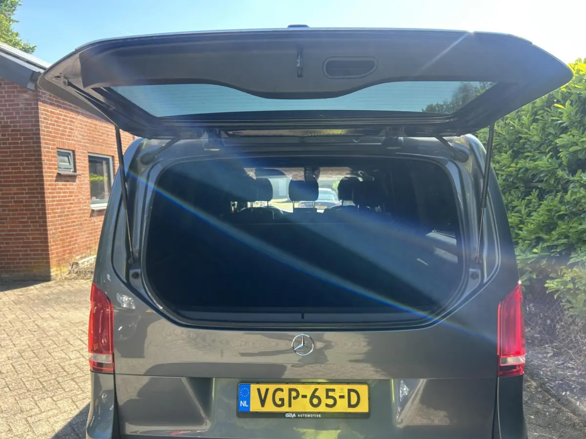 250 Lang DC Burmester 2x schuifdeur Netjes