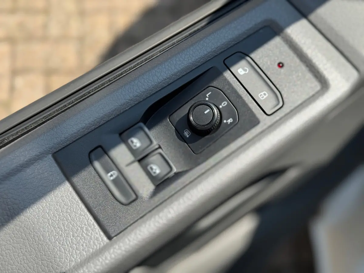 2.0 TDI L2H1 28 Comfortline NAP BTW