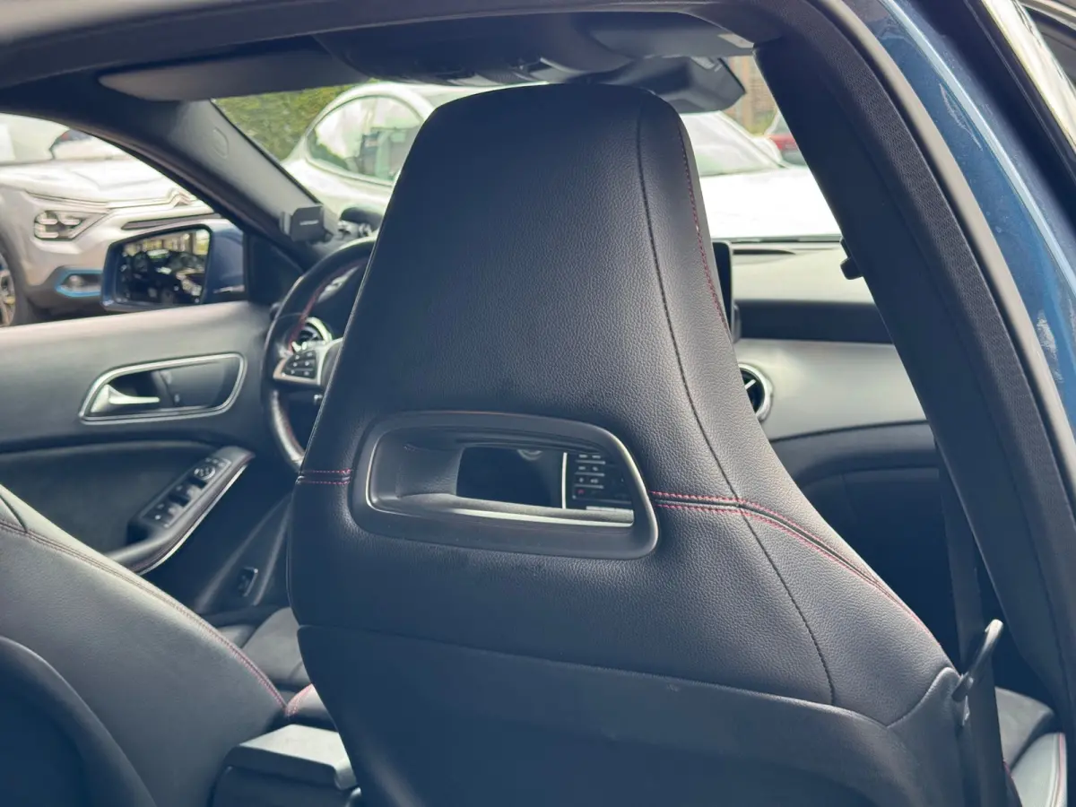 180 AMG Limited 2019 AUT NAVI CLIO