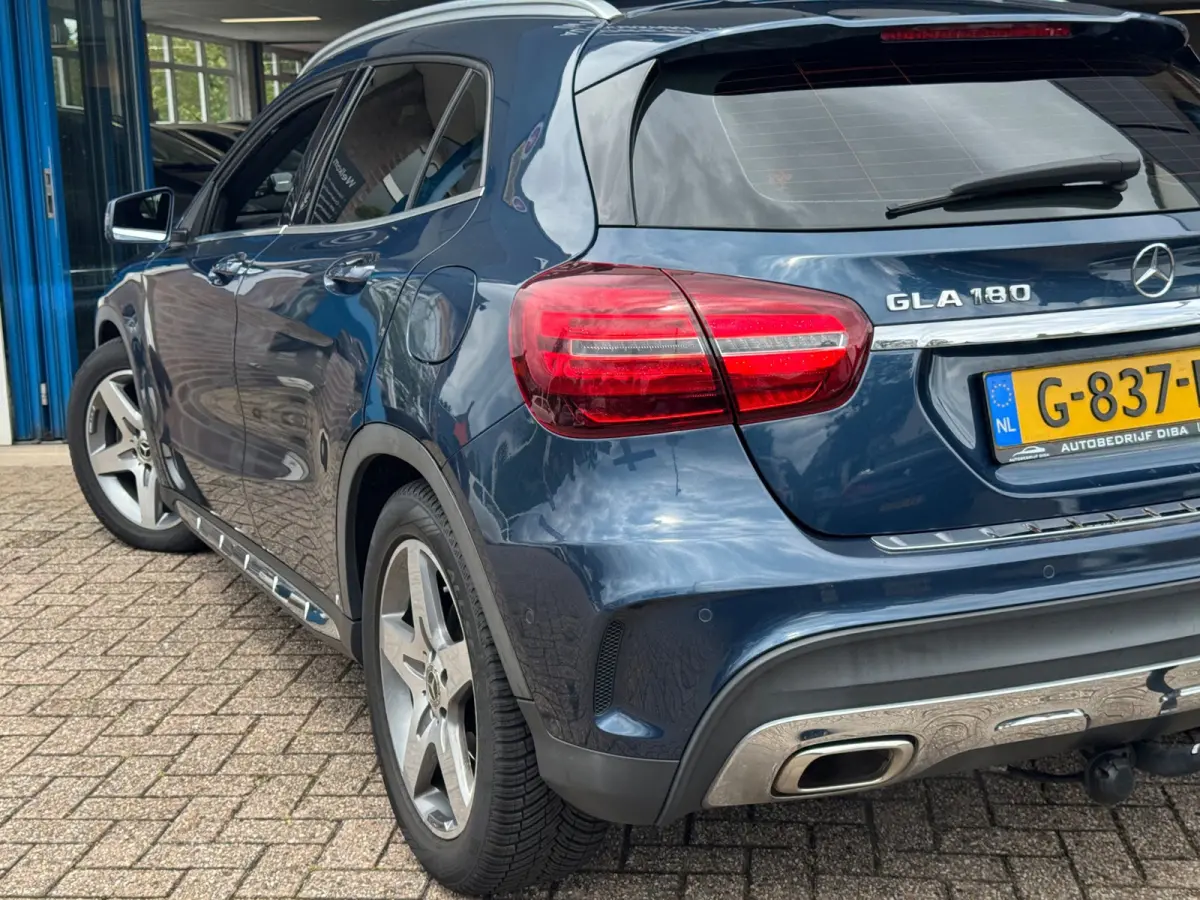 180 AMG Limited 2019 AUT NAVI CLIO
