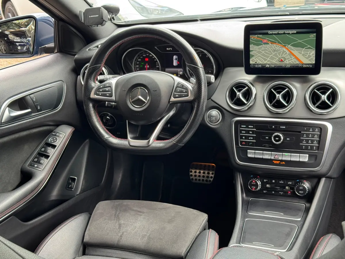 180 AMG Limited 2019 AUT NAVI CLIO