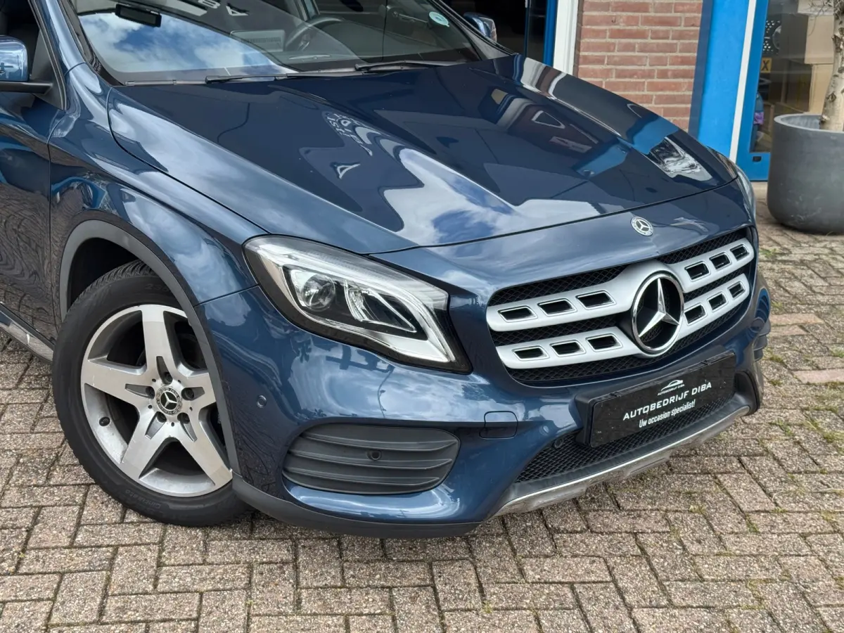 180 AMG Limited 2019 AUT NAVI CLIO
