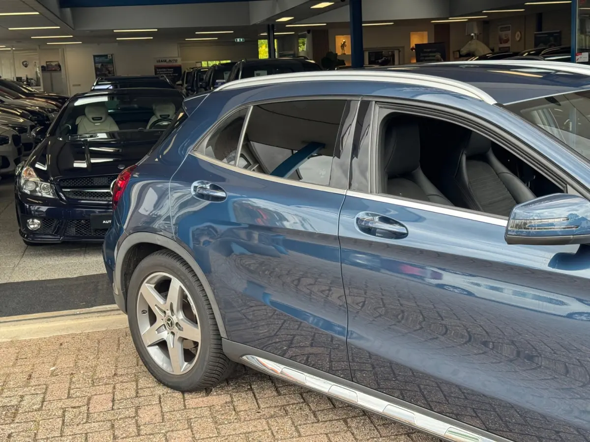 180 AMG Limited 2019 AUT NAVI CLIO