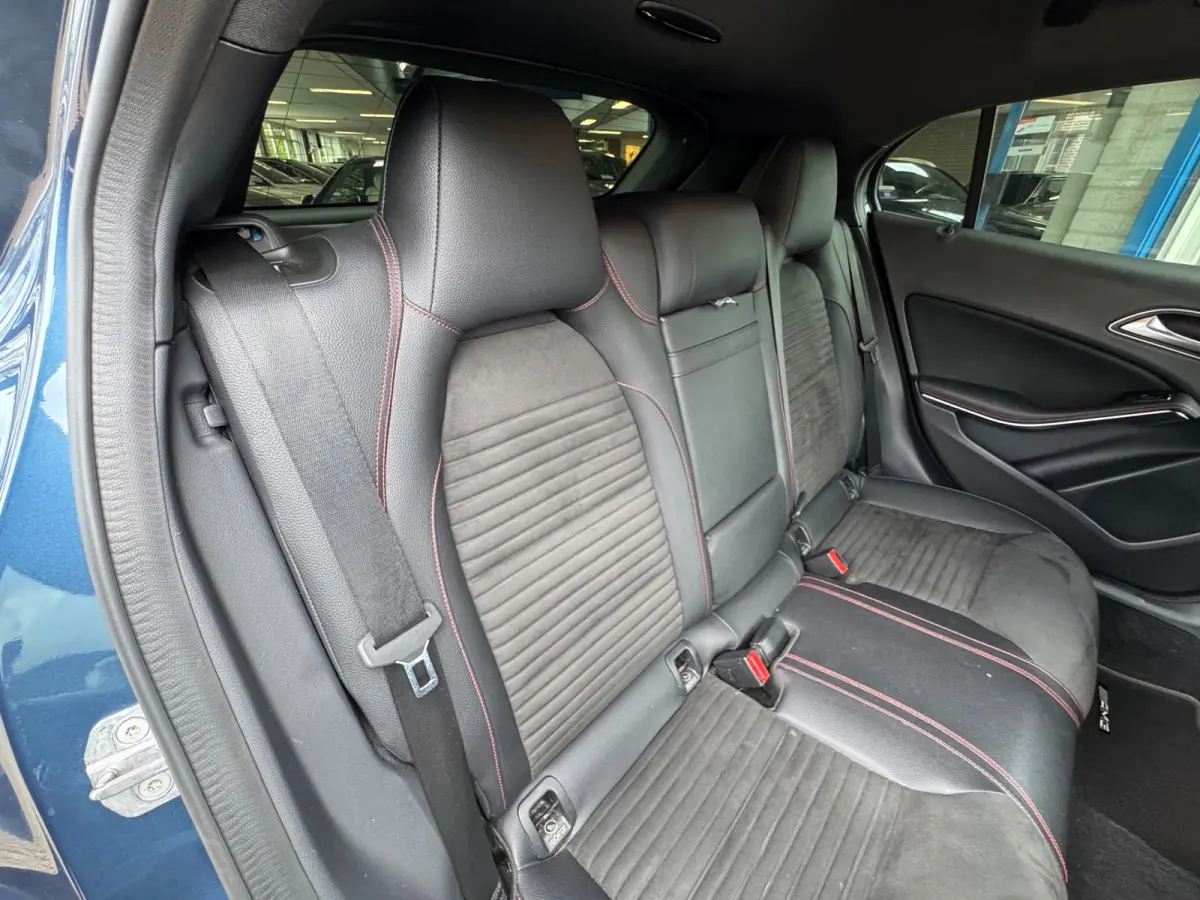 180 AMG Limited 2019 AUT NAVI CLIO