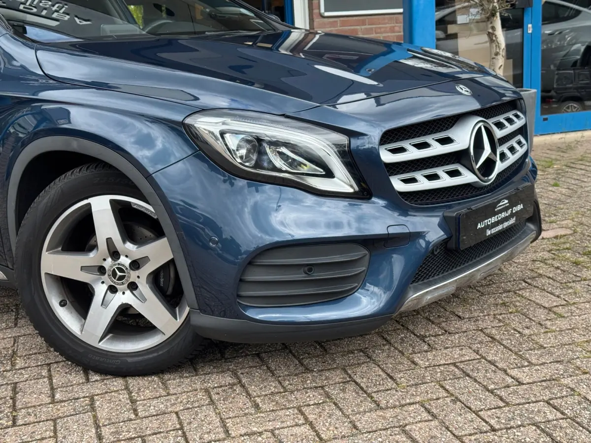 180 AMG Limited 2019 AUT NAVI CLIO