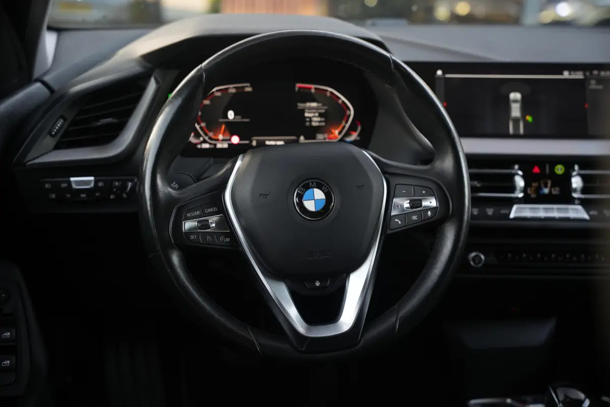 118i Executive Edition Sport stoel stuur verwarming Led