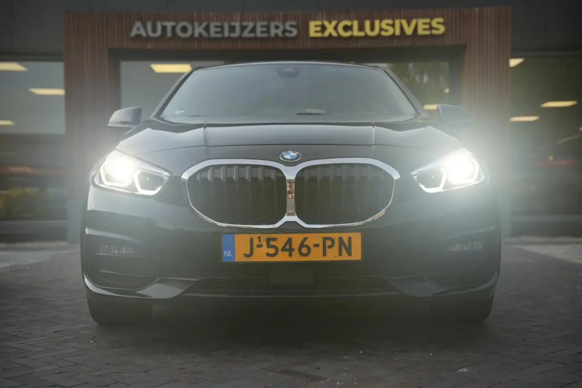 118i Executive Edition Sport stoel stuur verwarming Led