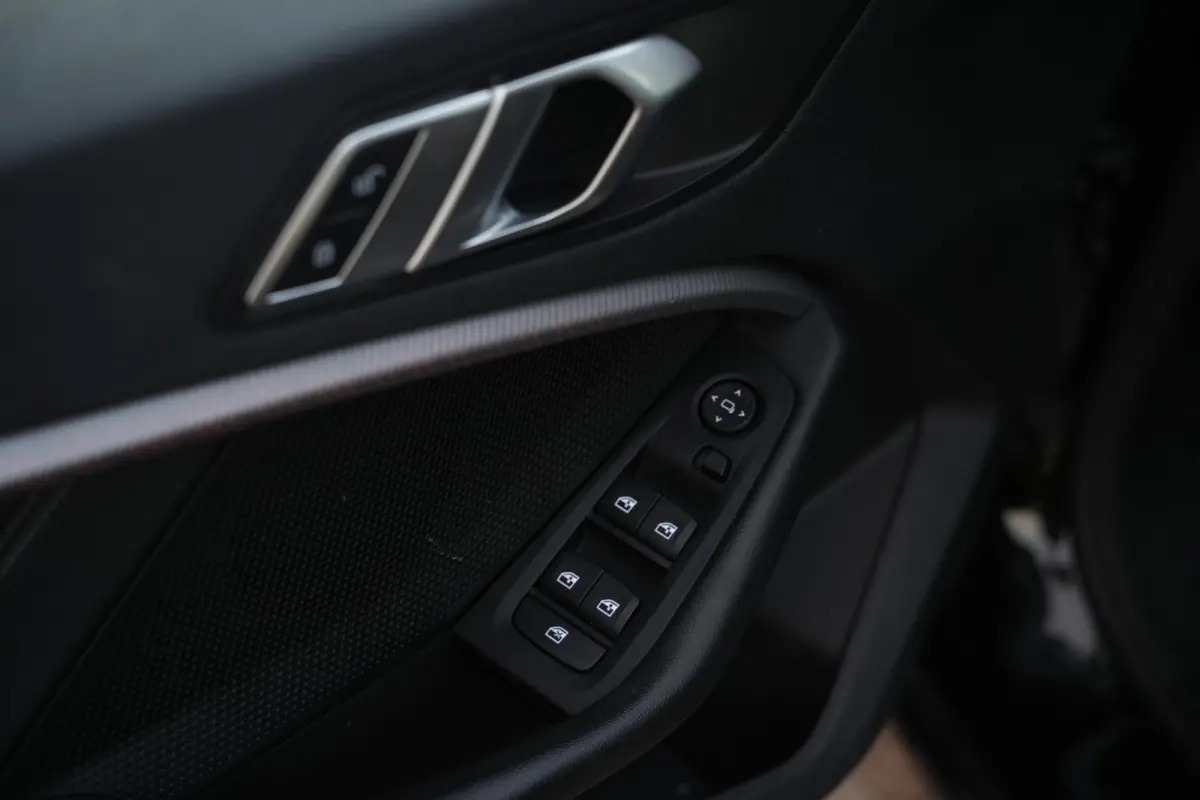 118i Executive Edition Sport stoel stuur verwarming Led