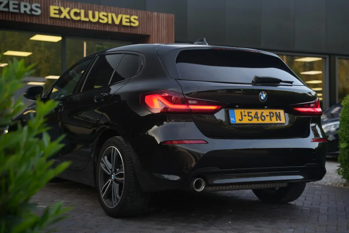 118i Executive Edition Sport stoel stuur verwarming Led