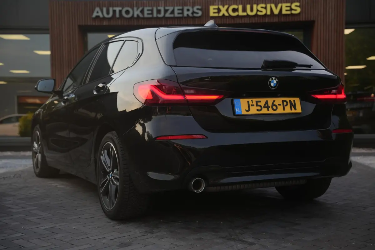 118i Executive Edition Sport stoel stuur verwarming Led