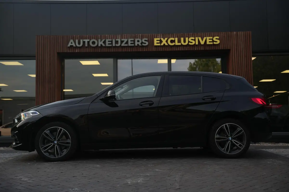 118i Executive Edition Sport stoel stuur verwarming Led