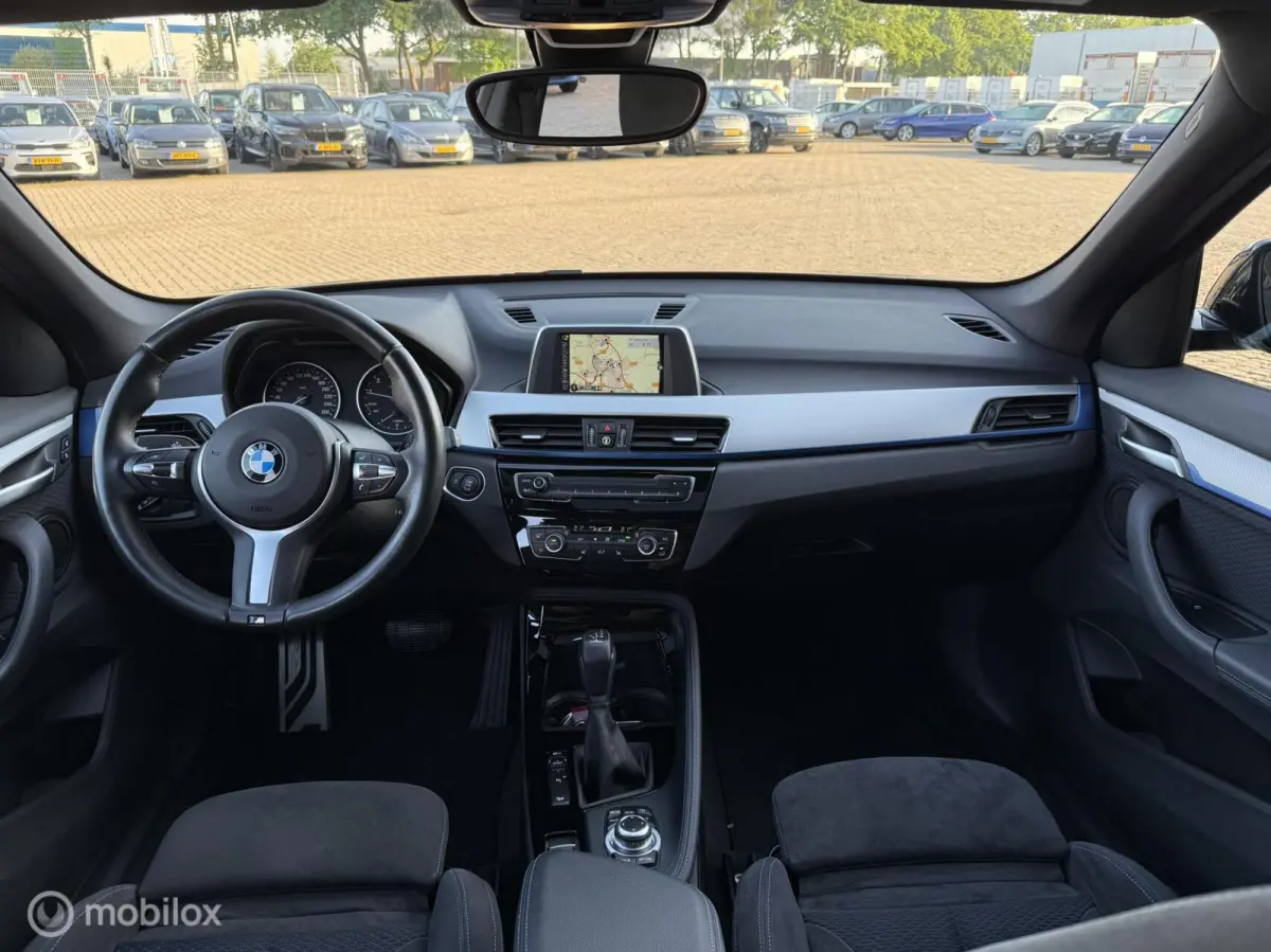 xDrive20i M-Pakket PANORAMADAK | NIEUWSTAAT