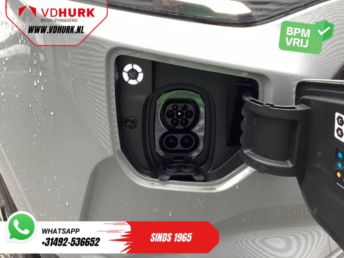 Sport L2 330km WLTP LED/ 2x Schuifdeur/ Adapt.Cruise/ Elek.Stoel/ Standkachel/ Stoelverw./ Carplay/ Navi/ Camera/ Climate/ 19” LMV