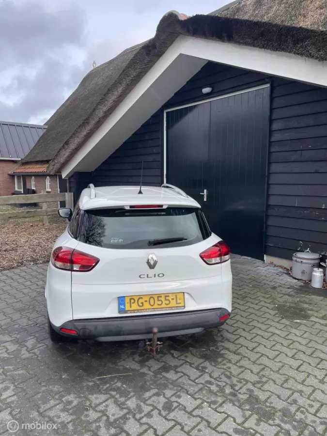 0.9 TCe Zen, Trekhaak, Navigatie