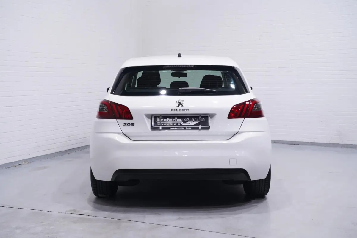 1.2 PureTech Blue Lease Dis.Riem v.v. 122.530 km Navi Clima Apple Carplay Cruise