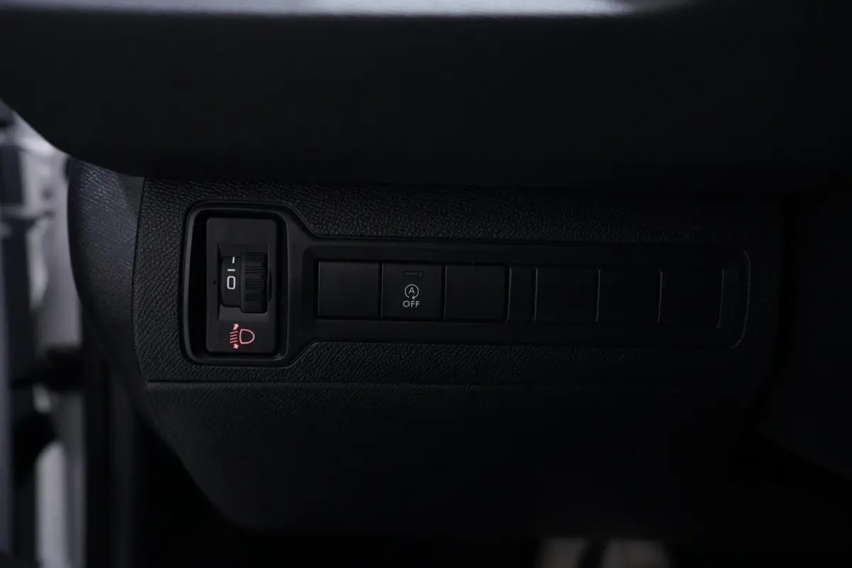 1.2 PureTech Blue Lease Dis.Riem v.v. 122.530 km Navi Clima Apple Carplay Cruise
