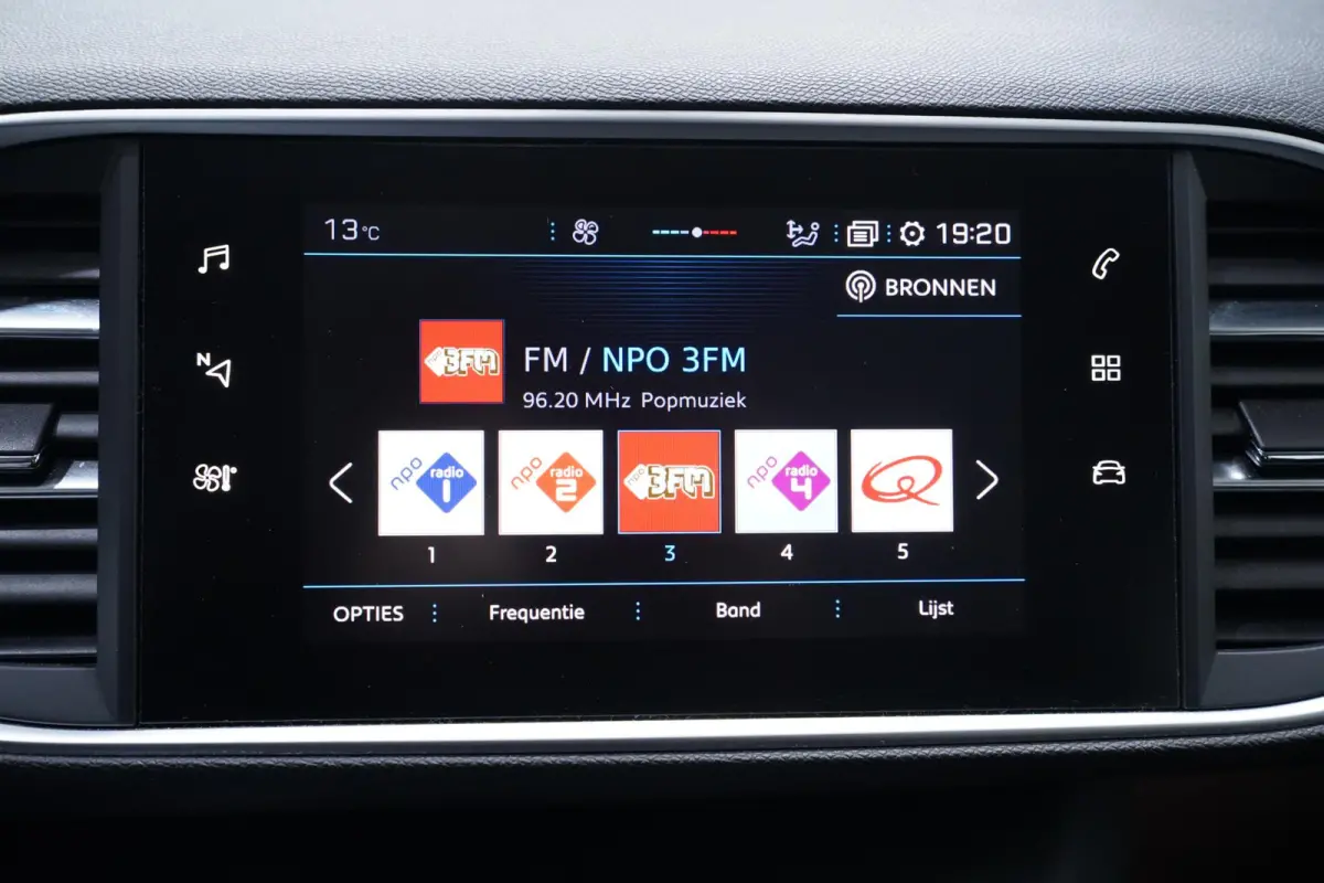 1.2 PureTech Blue Lease Dis.Riem v.v. 122.530 km Navi Clima Apple Carplay Cruise
