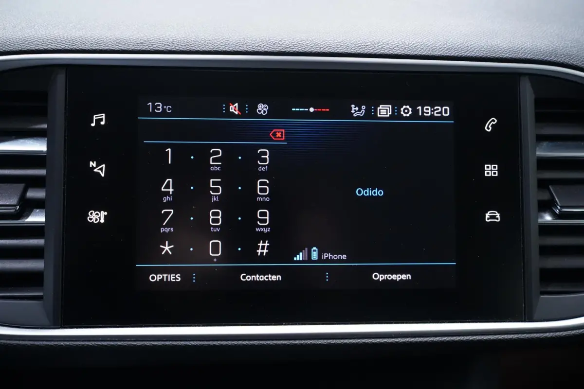 1.2 PureTech Blue Lease Dis.Riem v.v. 122.530 km Navi Clima Apple Carplay Cruise