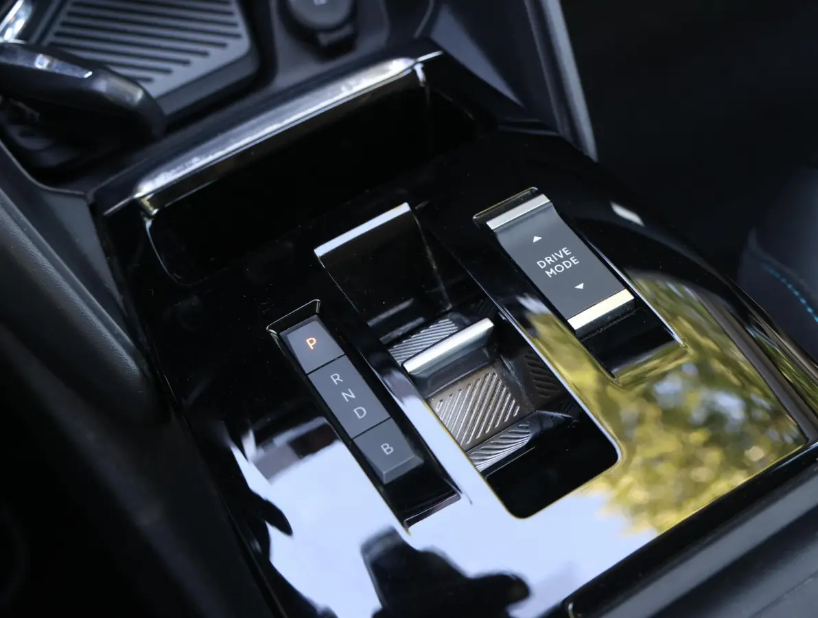 Feel Edition 50 kWh | Accu 91% | Camera | Navigatie | Apple en Android | Climate control