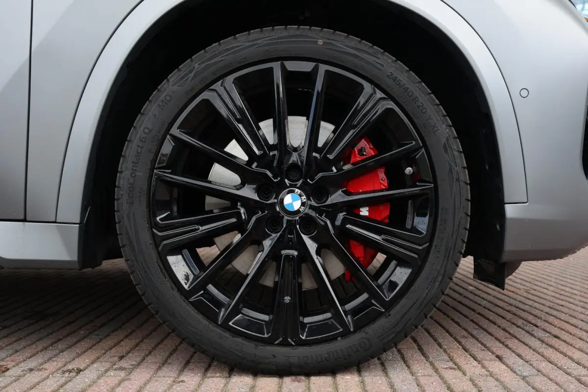 xDrive30e | SoH 100% | Sport Pakket Pro | Pano Dak | M-Sportstoelen | Harman Kardon | Driving Assistant Professional | 20'' LM | Elektr. Verstelbare Voorstoelen | Head-Up |