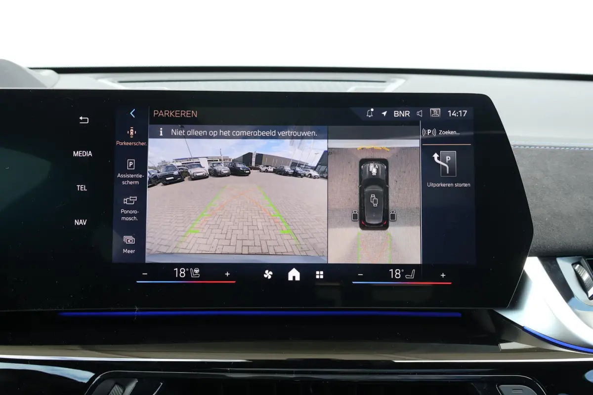 xDrive30e | SoH 100% | Sport Pakket Pro | Pano Dak | M-Sportstoelen | Harman Kardon | Driving Assistant Professional | 20'' LM | Elektr. Verstelbare Voorstoelen | Head-Up |