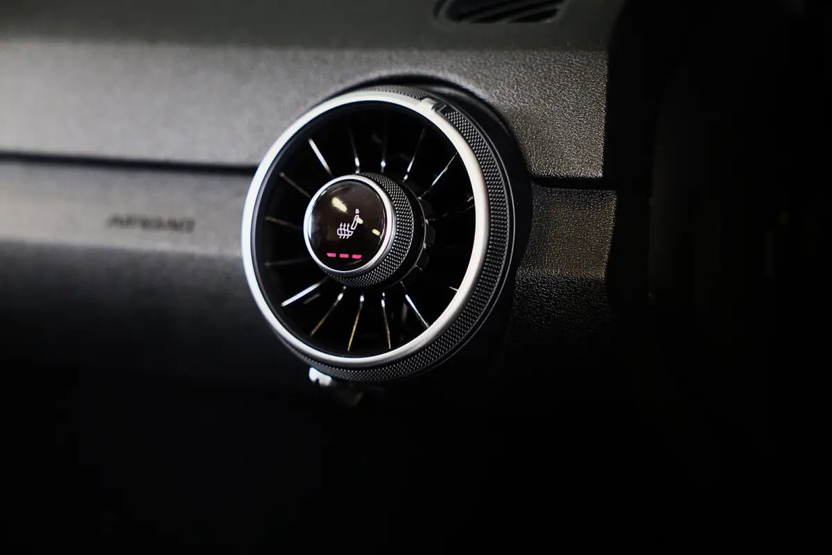 2.0 TFSI Quattro S Line / 230 PK / Virtual Cockpit / AUT / Navi / Camera / Ecc / Elek Pakket / Led / Pdc / 19 Inc