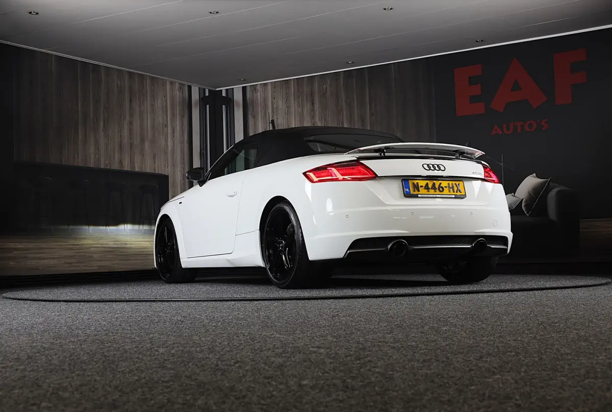 2.0 TFSI Quattro S Line / 230 PK / Virtual Cockpit / AUT / Navi / Camera / Ecc / Elek Pakket / Led / Pdc / 19 Inc