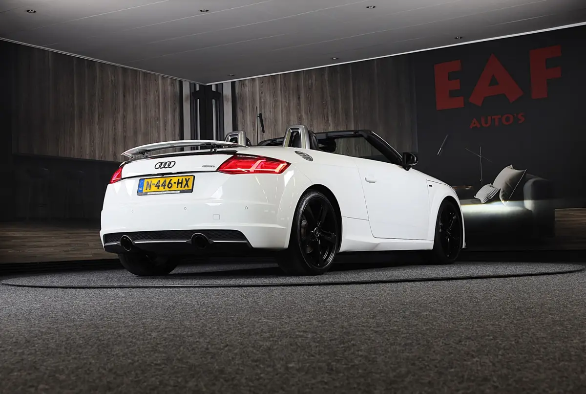 2.0 TFSI Quattro S Line / 230 PK / Virtual Cockpit / AUT / Navi / Camera / Ecc / Elek Pakket / Led / Pdc / 19 Inc