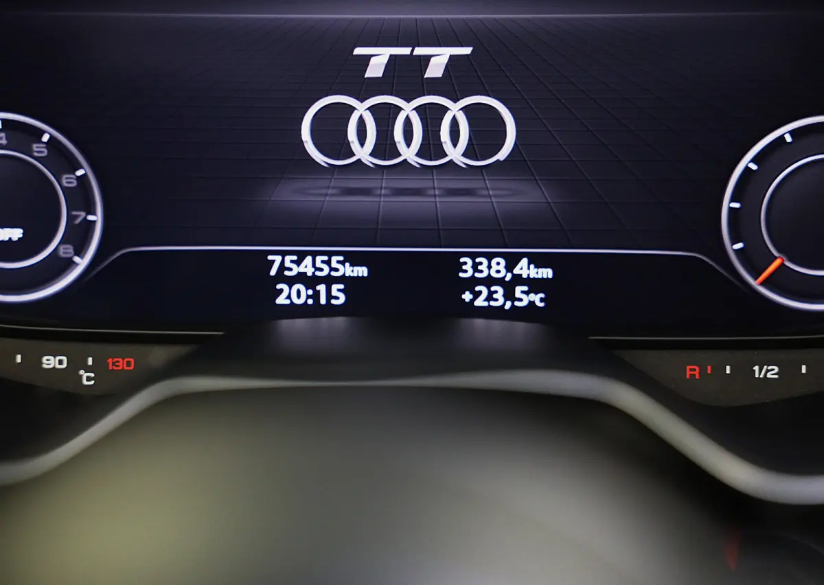 2.0 TFSI Quattro S Line / 230 PK / Virtual Cockpit / AUT / Navi / Camera / Ecc / Elek Pakket / Led / Pdc / 19 Inc