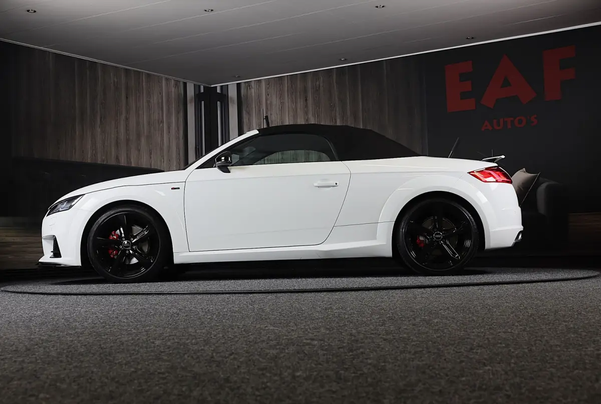 2.0 TFSI Quattro S Line / 230 PK / Virtual Cockpit / AUT / Navi / Camera / Ecc / Elek Pakket / Led / Pdc / 19 Inc