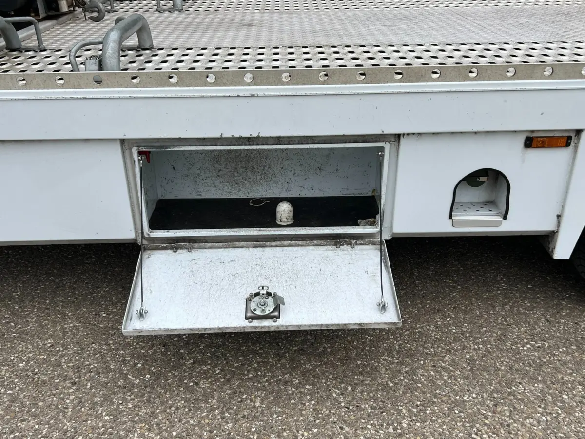 T35 2.3 dCi / Oprijwagen / Tijhof / Lier / Luchtvering