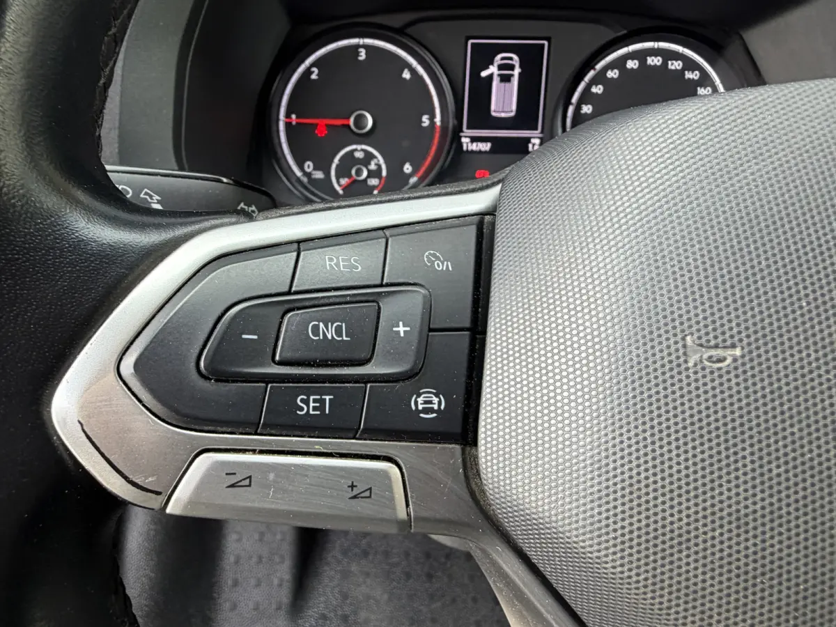 2.0 TDI 110PK Euro 6 L2H1 28 Highline Cruise Control/trekhaak/carplay