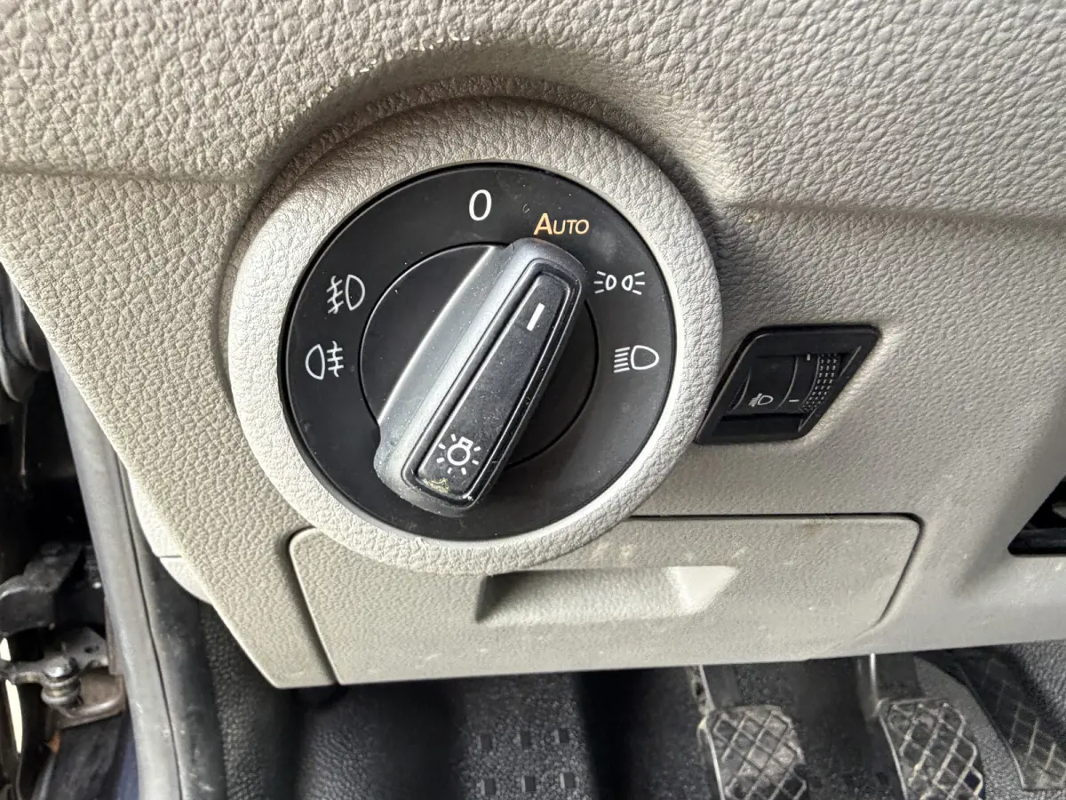 2.0 TDI 110PK Euro 6 L2H1 28 Highline Cruise Control/trekhaak/carplay
