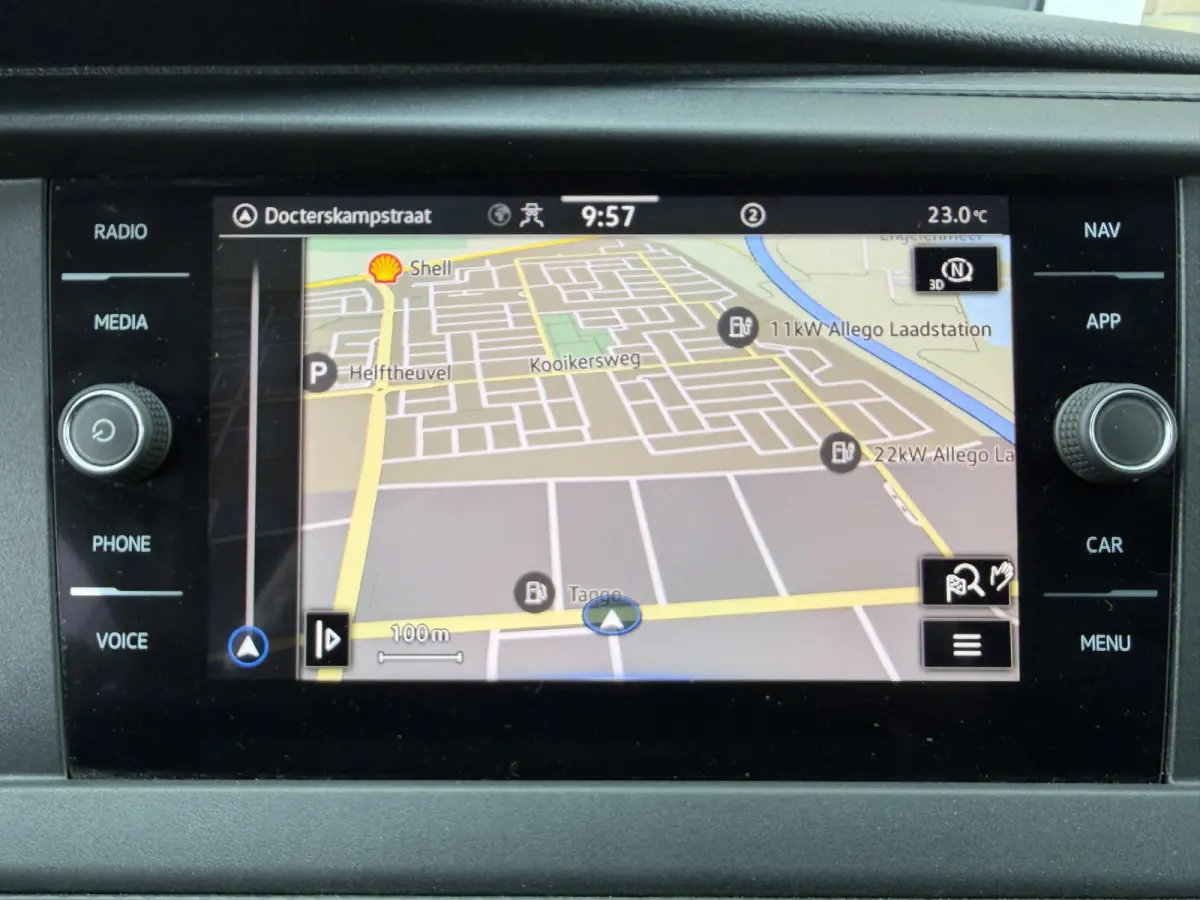 2.0 TDI 110PK Euro 6 L2H1 28 Highline Cruise Control/trekhaak/carplay