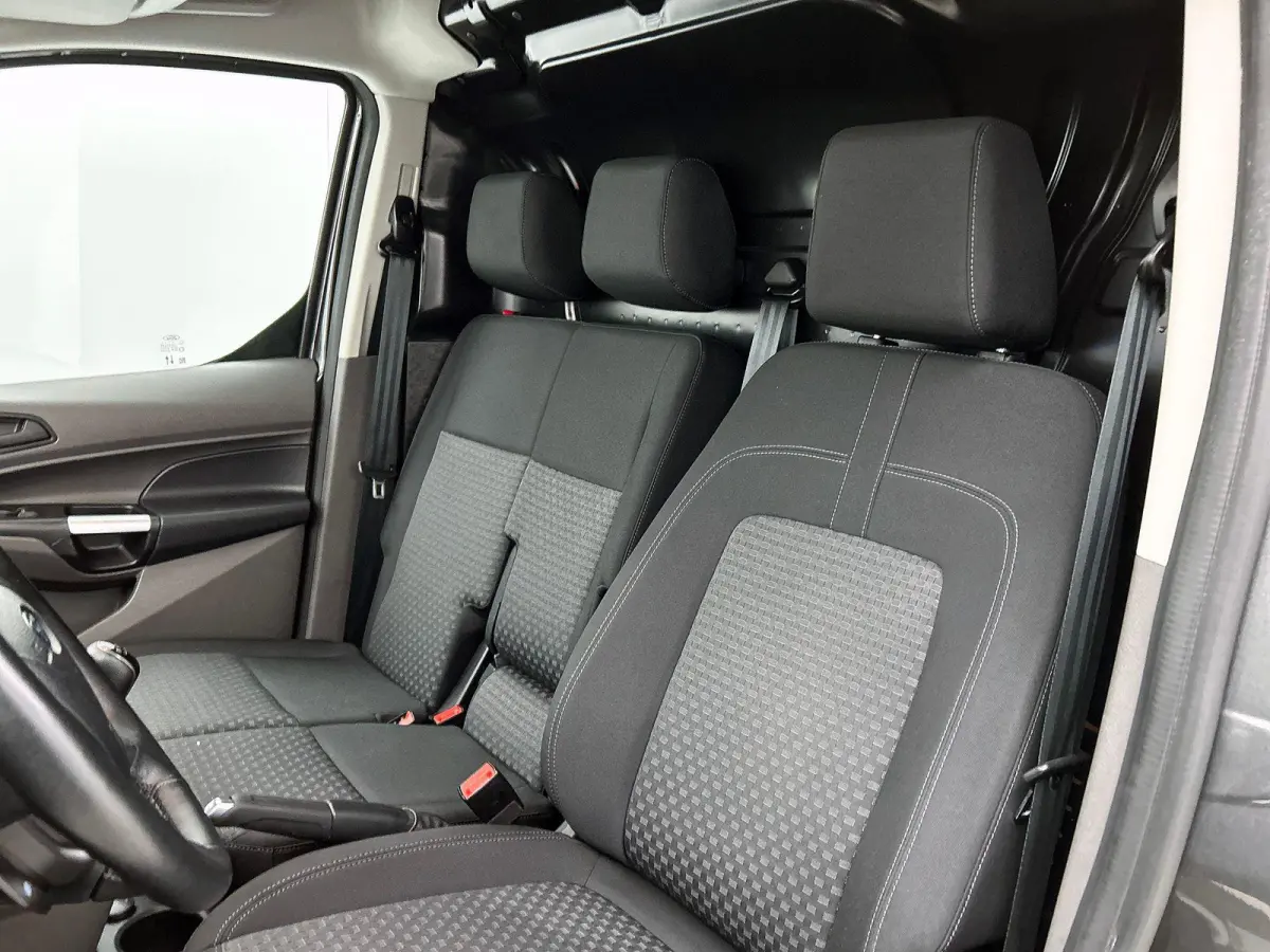 1.5 EcoBlue L2 Trend 3-zits Airco Navigatie Parkeersensoren Camera Cruise Control LM Velgen