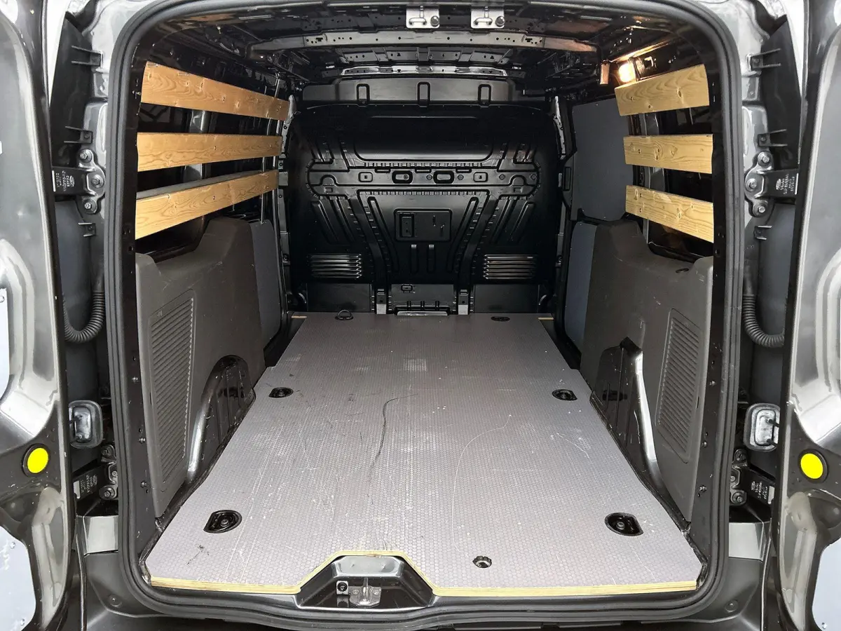1.5 EcoBlue L2 Trend 3-zits Airco Navigatie Parkeersensoren Camera Cruise Control LM Velgen