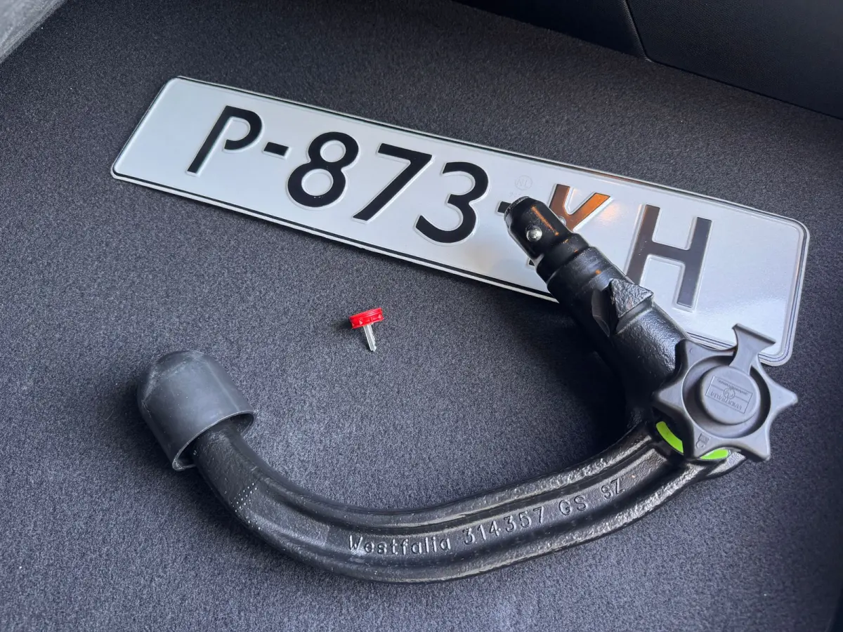 1.2 130PK GT Automaat | Bomvol! | Afneembare Trekhaak | Premium Focal Audio | Alcantara | Panoramadak | | DAB ontvanger | Dakrails | Dimlichten automatisch