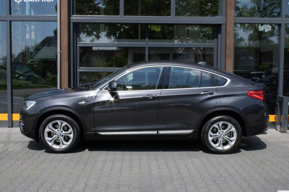 xDrive28i Centennial High Executive|Camera|Dodehoek|Leder|