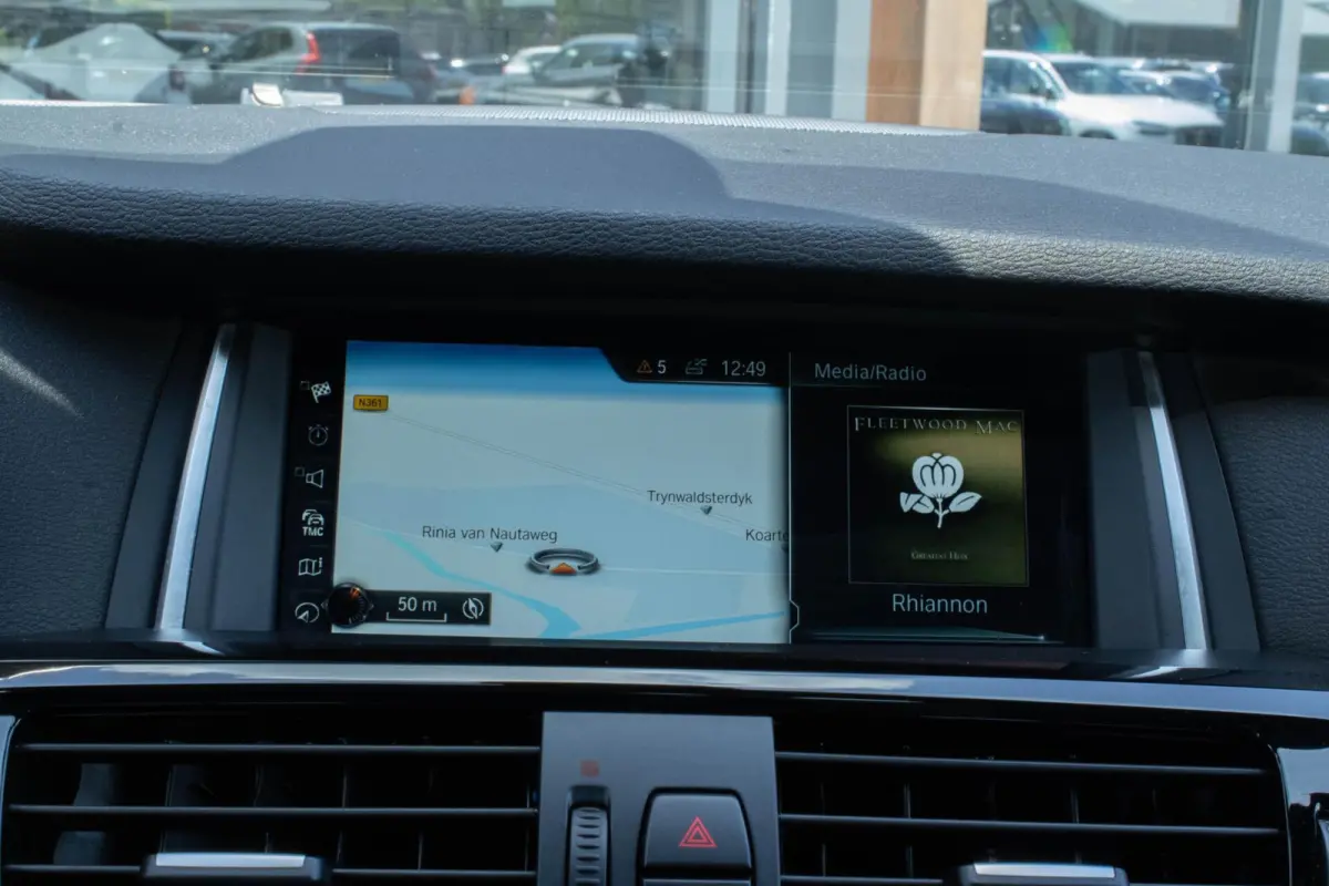 xDrive28i Centennial High Executive|Camera|Dodehoek|Leder|