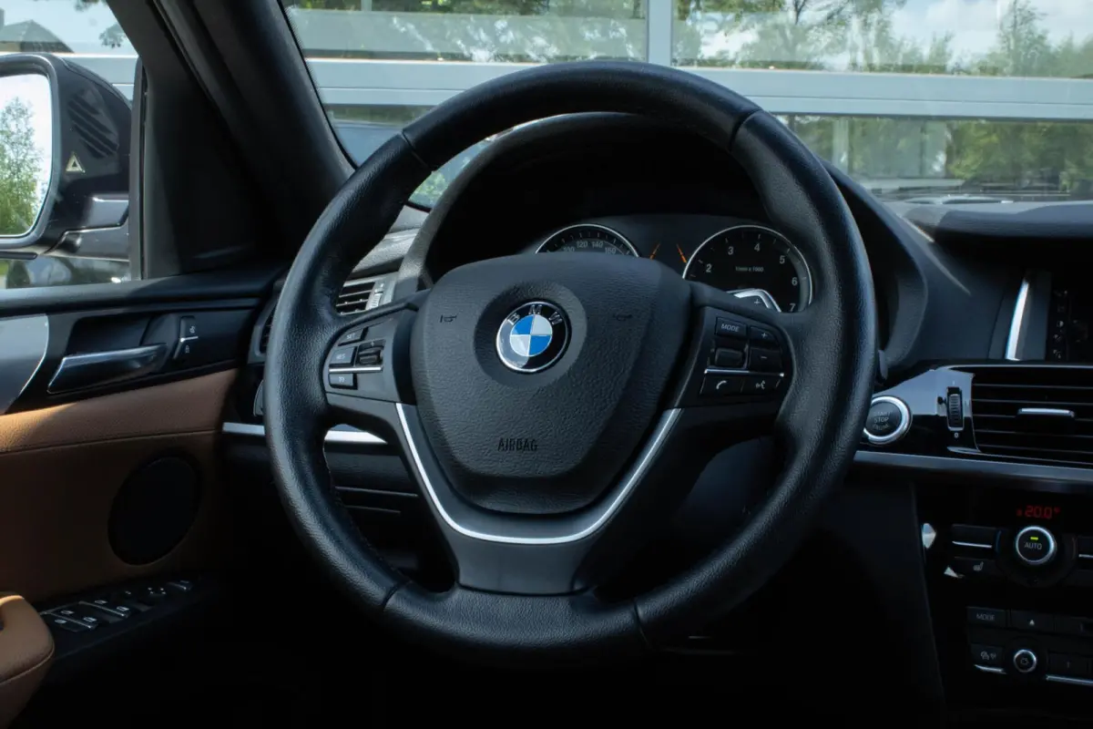 xDrive28i Centennial High Executive|Camera|Dodehoek|Leder|
