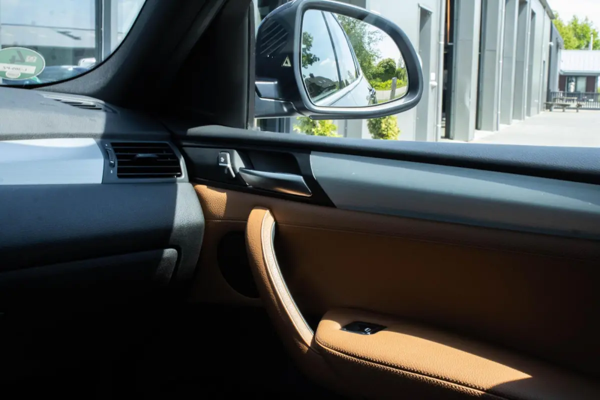 xDrive28i Centennial High Executive|Camera|Dodehoek|Leder|