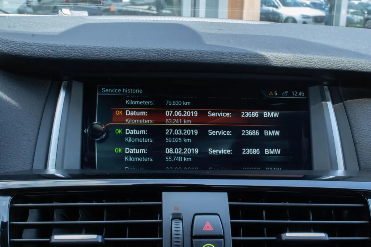 xDrive28i Centennial High Executive|Camera|Dodehoek|Leder|