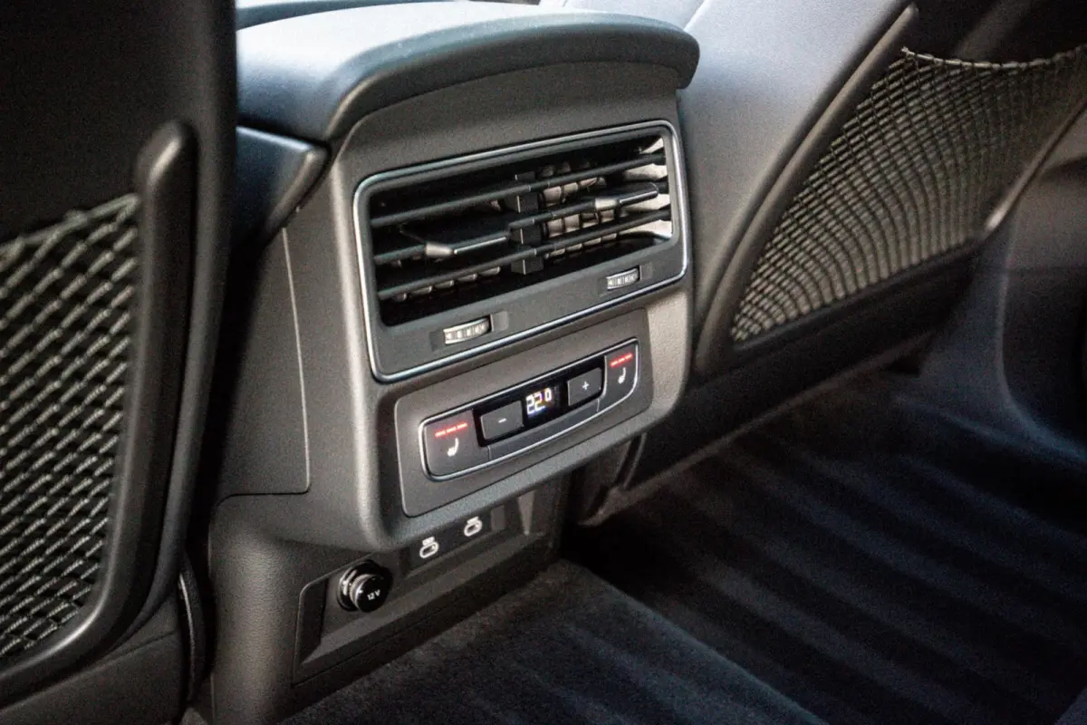 60 TFSI e Competition 490pk, Carbon, Full-options 2025