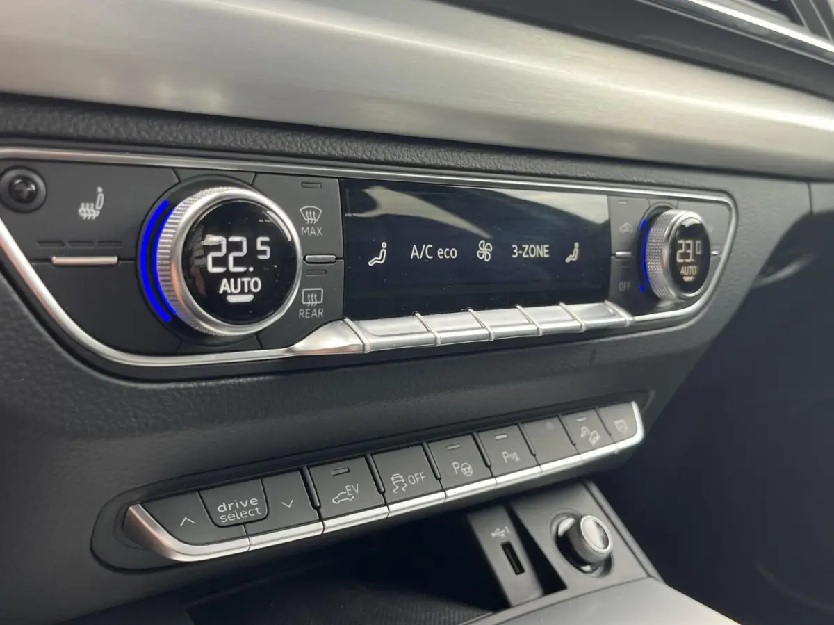 55 TFSI E 367PK S-LINE TREKHAAK+KEYLESS+MATRIX+LUCHT