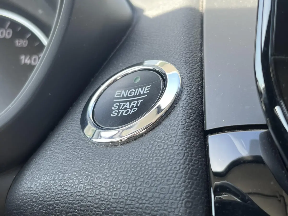 1.0 EcoBoost Titanium | Climate Control | Cruise Control | Afneembare Trekhaak | Achteruitrijcamera | B&O-Soundsystem | Navigatie | BLIS | Apple Carplay/ Android Auto |