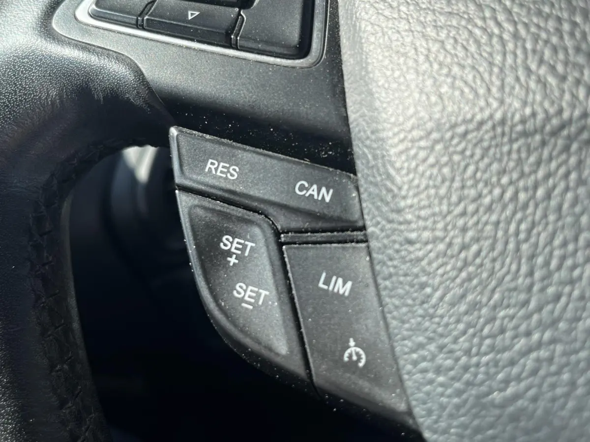 1.0 EcoBoost Titanium | Climate Control | Cruise Control | Afneembare Trekhaak | Achteruitrijcamera | B&O-Soundsystem | Navigatie | BLIS | Apple Carplay/ Android Auto |