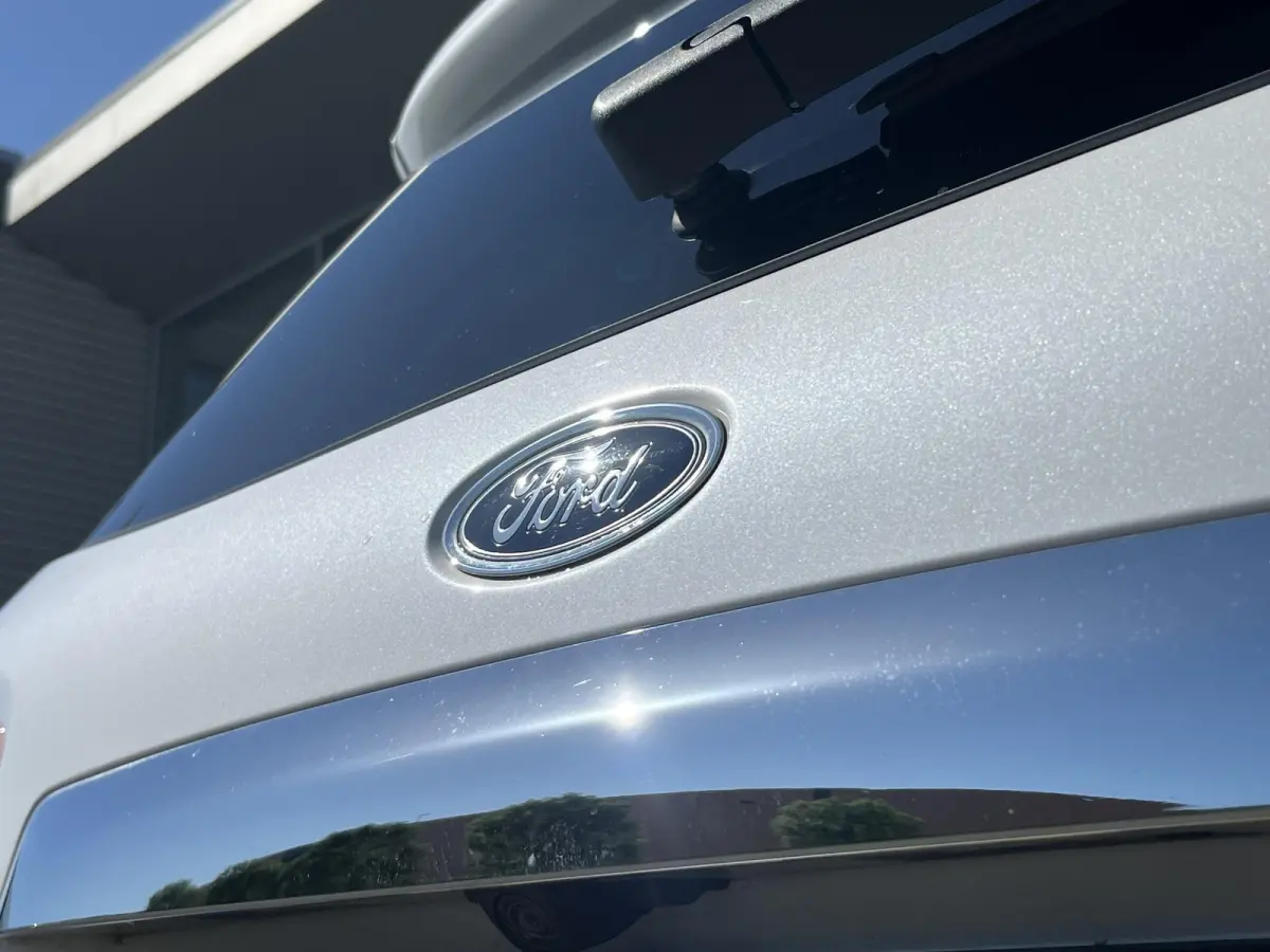 1.0 EcoBoost Titanium | Climate Control | Cruise Control | Afneembare Trekhaak | Achteruitrijcamera | B&O-Soundsystem | Navigatie | BLIS | Apple Carplay/ Android Auto |