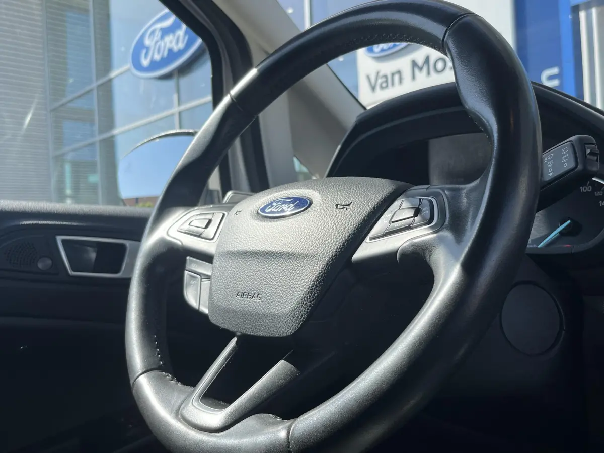 1.0 EcoBoost Titanium | Climate Control | Cruise Control | Afneembare Trekhaak | Achteruitrijcamera | B&O-Soundsystem | Navigatie | BLIS | Apple Carplay/ Android Auto |