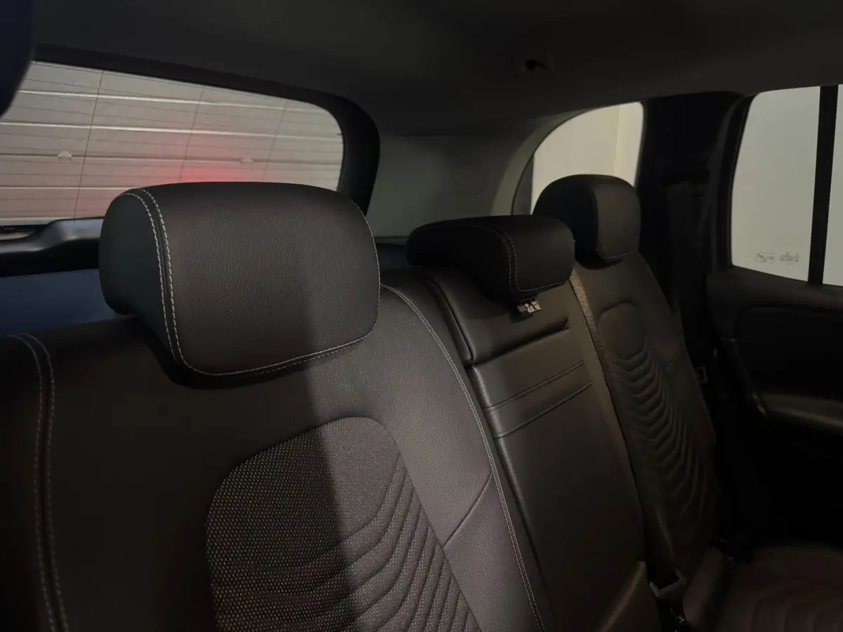 250 4MATIC PANO KEYLESS CAM